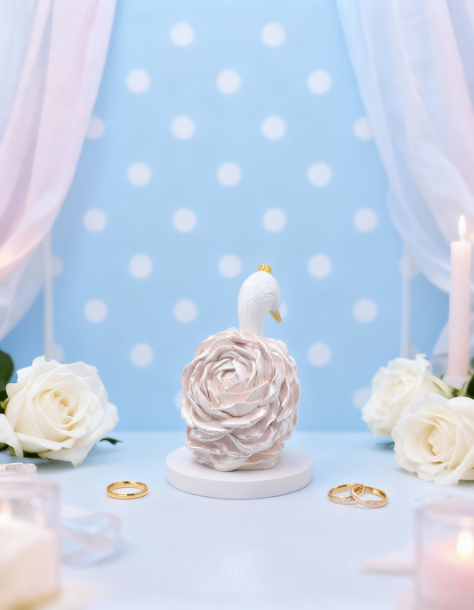 Mărturie nuntă „Lebede regale" - figurine decorative handmade