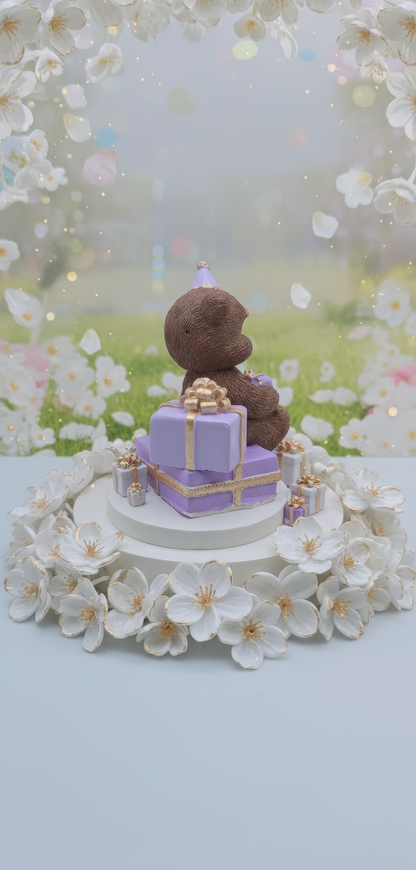 Ursuleț party cu cadou galben - mărturie ceramică handmade, cutiuță inclusă